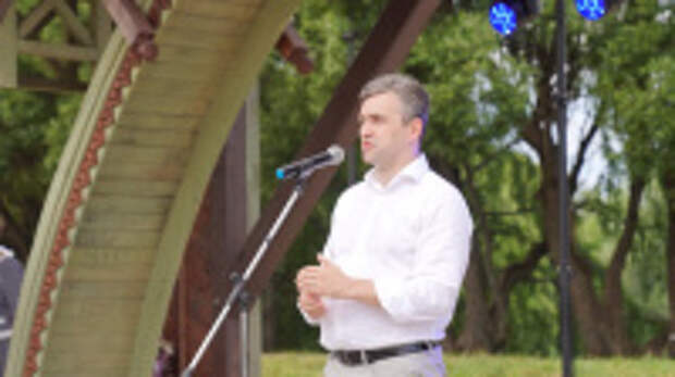 В День города Плёс Станислав Воскресенский вручил региональные награды жителям, внесшим значительный вклад в его развитие