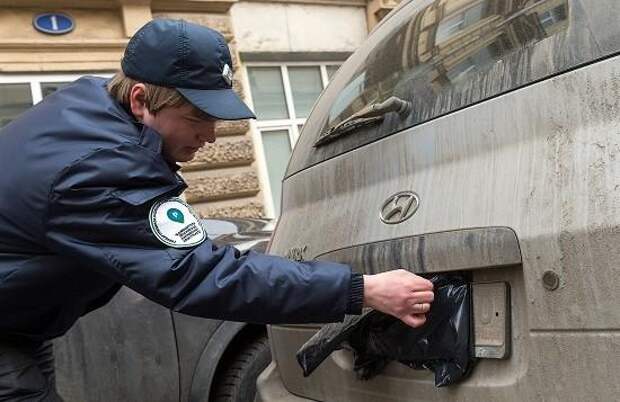 Автолюбители нашли новый способ борьбы с поборами при парковке Автолюбители нашли новый способ борьбы с поборами при парковке