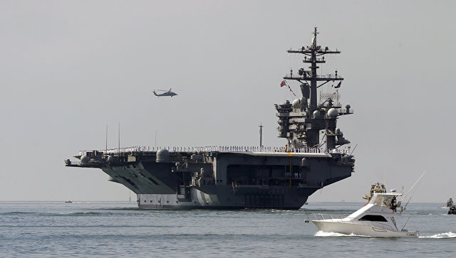 Авианосец ВМС США Карл Винсон. Архивное фото