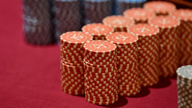 Стол в казино / Фото: Юрий Смитюк / ТАСС