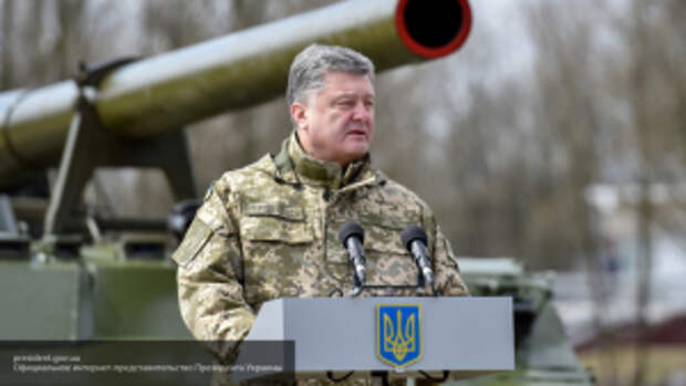 Похоже, нас кинули: украинцы рассказали, почему Порошенко не ввел военное положение в стране