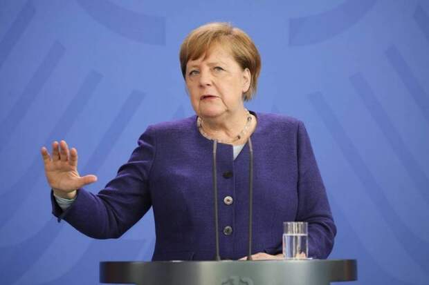 Ангела Меркель высказалась по поводу диалога с Россией и потере США мирового лидерства