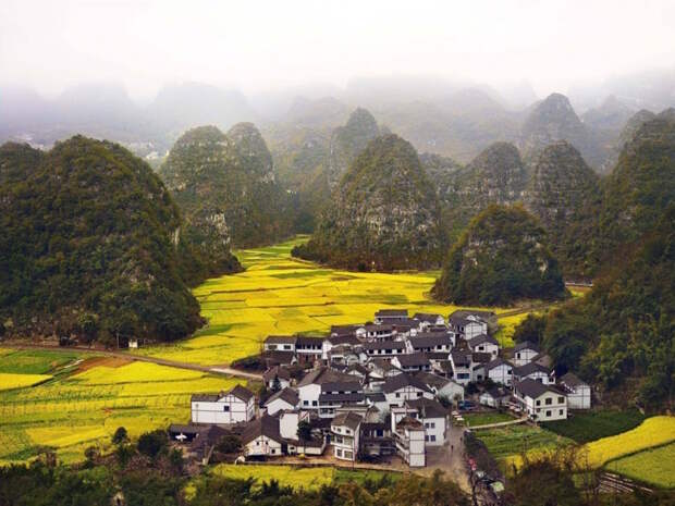 Tucked away Chinese village города мира, путешествия, романтика