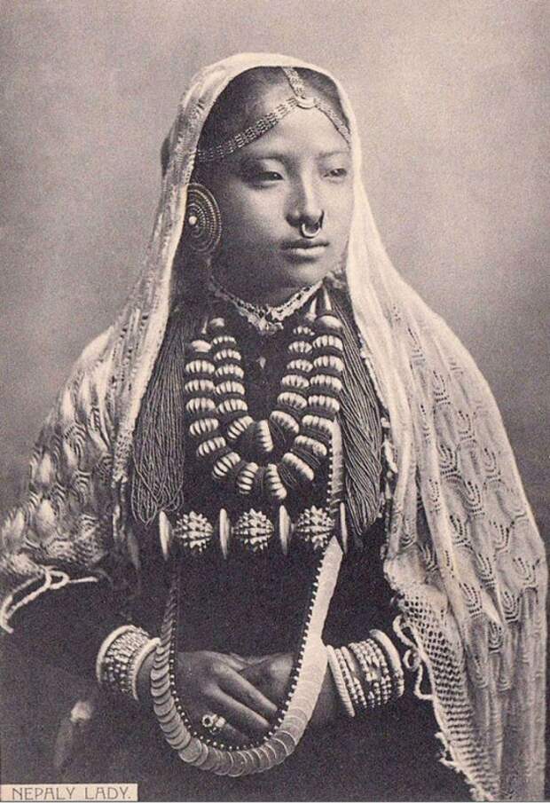 Самые красивые девушки мира на открытках 1900-х годов
