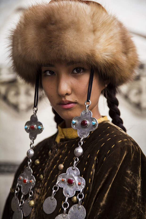 Бишкек, Кыргызстан в мире, девушка, девушки, женщина, женщины, красота, подборка, фотопроект