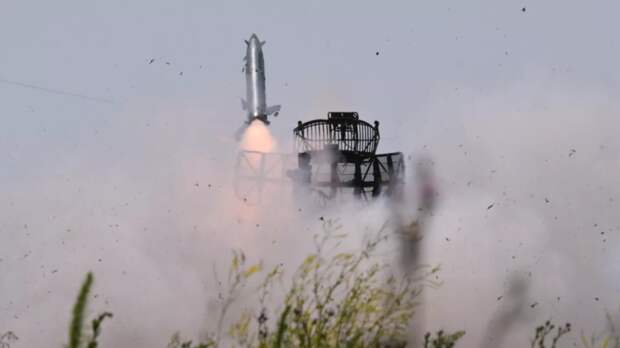 Собянин: средства ПВО уничтожили три БПЛА, летевших на Москву