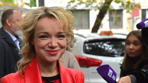 Цымбалюк-Романовская высказалась о браке Бероева с 21-летней балериной