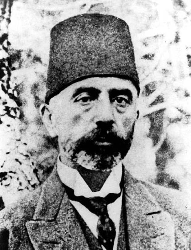 Мехмет Акиф Арсой, автор гимна Турецкой республики