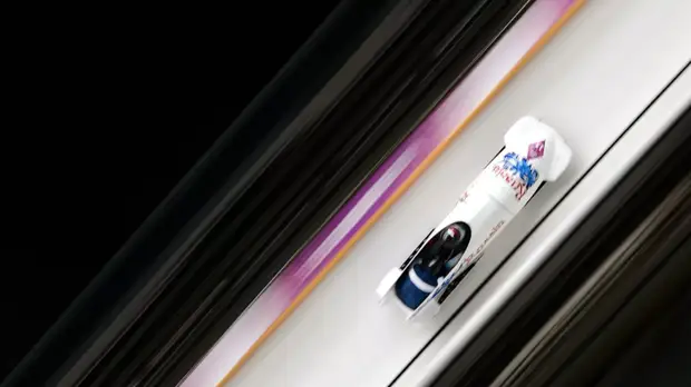 Российские бобслеисты завоевали бронзу в соревнованиях четвёрок на ЧЕ