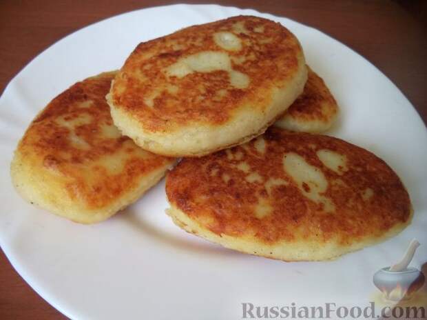 Фото к рецепту: Картофельные котлеты с куриным мясом
