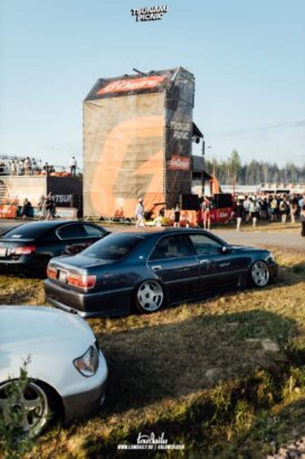 tsunami picnic x lowdaily 62