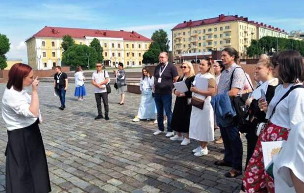 Астрахань укрепляет туристические связи с белорусским городом-побратимом Могилевом