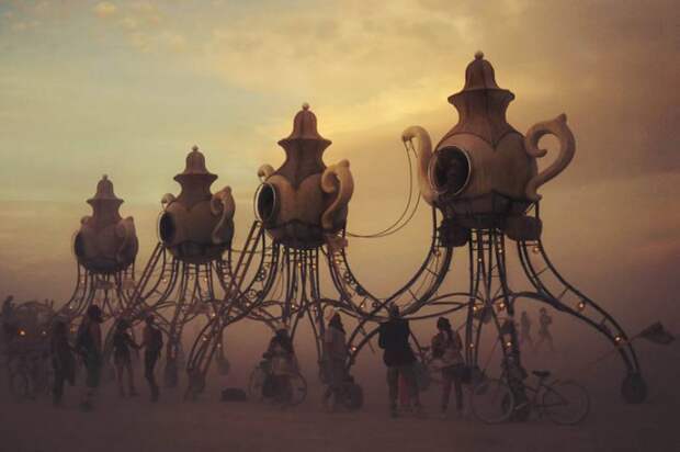 Изумительные фото с фестиваля Burning Man, мистического шоу огня посреди мёртвой пустыни Изумительные фото с фестиваля Burning Man, мистического шоу огня посреди мёртвой пустыни