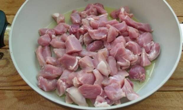 обжарить мясо