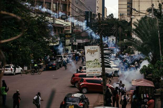 Люди разгневаны: В Кении мобилизовали все силы безопасности для борьбы с беспорядками