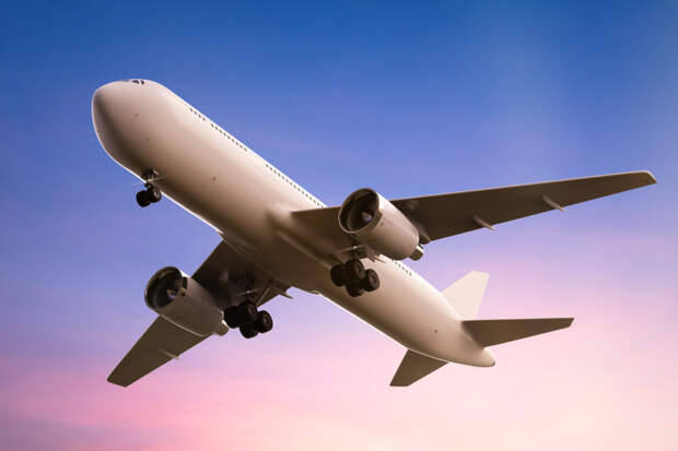 "День выдался": Стало известно, кто летел из США на "неизвестном" лайнере через Россию