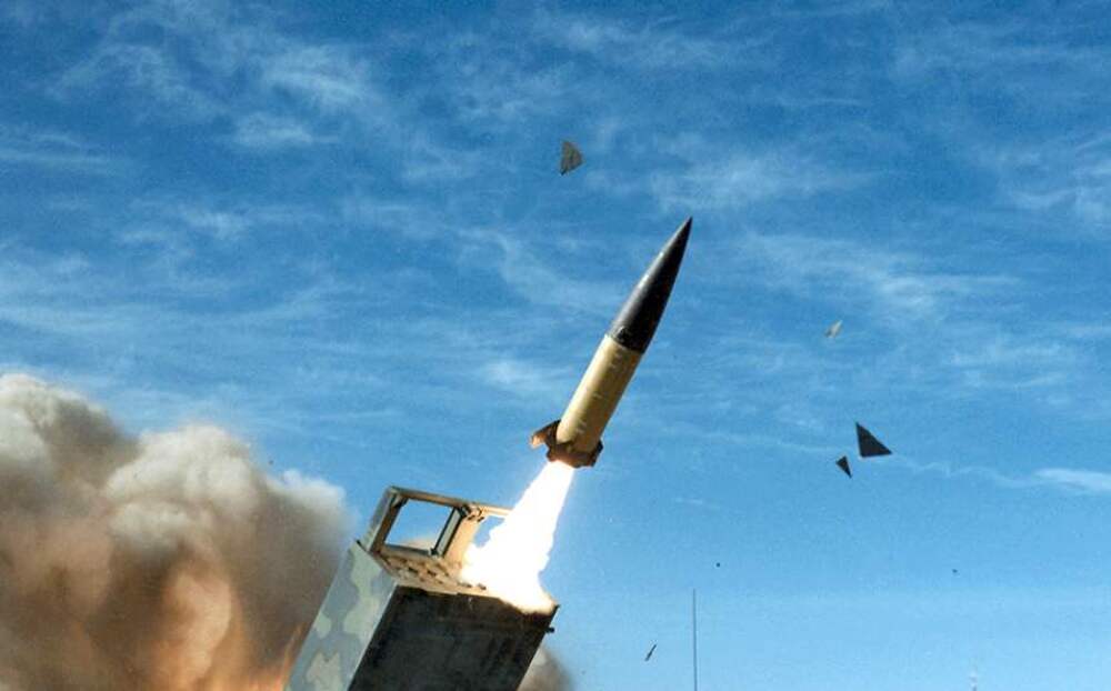 Ракета atacms сша характеристика. Ракета MGM-140 atacms. Американских ракет atacms. Atacms ракета. MGM-140 atacms радиус действия.