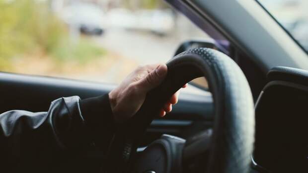 Опьянение и двойная сплошная. Когда автомобилиста могут лишить водительского удостоверения