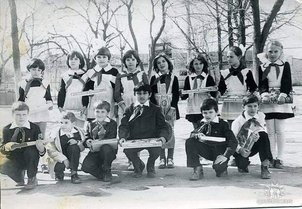 23.02.1980 года. ДУШАНБЕ, школа 21..jpg 23.02.1980 года. ДУШАНБЕ, школа 21..jpg