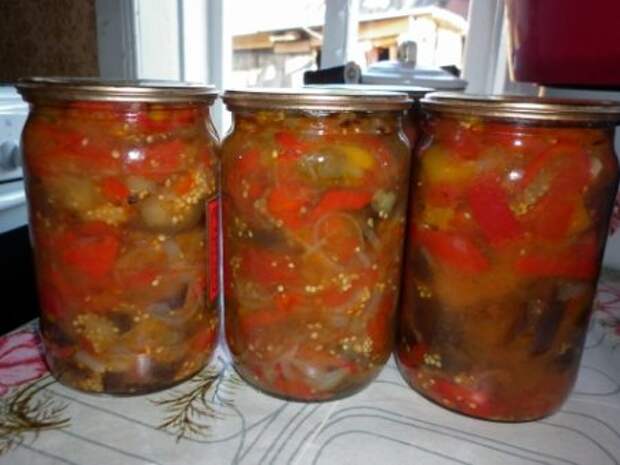 Вкусный салат из помидоров и перца на зиму 