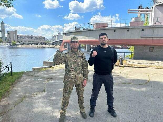 Максимилиан Андроников и Денис Капустин