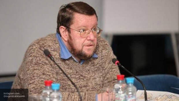 Политолог Сатановский назвал причину всплеска убийств во Франции
