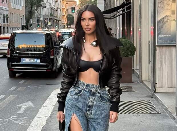 Модель Самойлова призналась, что получает хейт после развода