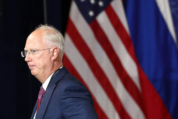 Дмитриев: обсуждаем с США смягчение санкций в отношении российской нефти