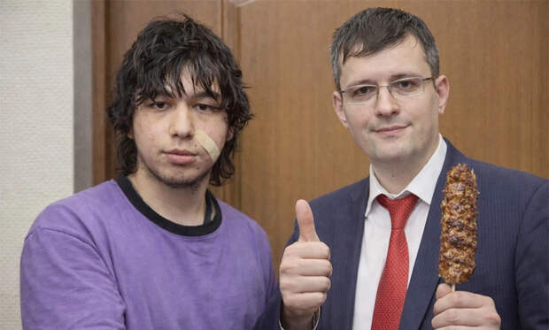 «Таджик зарезал русского - немедленно оправдать, это самооборона!» - член ЦК КПРФ заступился за 19-летнего исламиста-убийцу