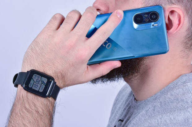 Фейковый глава администрации Феодосии обзванивает жителей города и просит оказать ему разные услуги