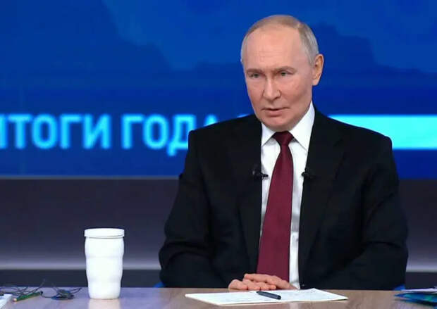 Путин ответил американскому журналисту, заявившему, что он «ослаблен как лидер»