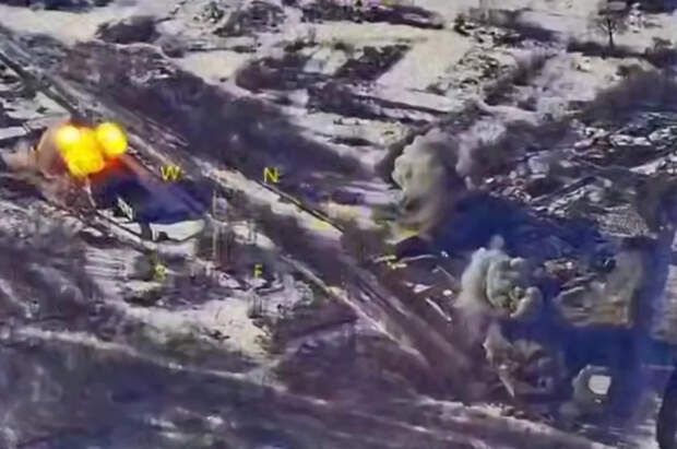 Поражение завода по производству компонентов БПЛА в Глухове сняли с воздуха