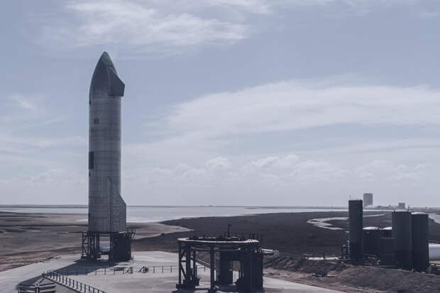 Прототип корабля SpaceX вновь взорвался во время испытаний