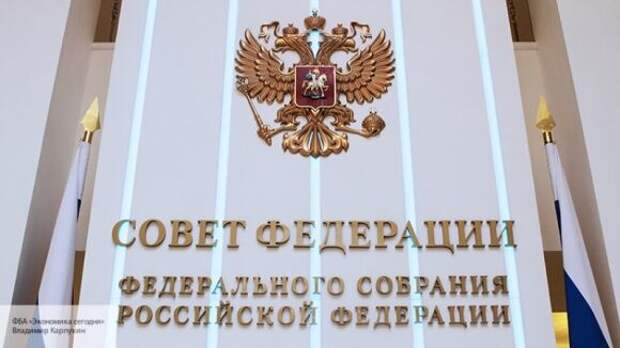 В Совфеде уличили КПРФ в наплевательстве на труд врачей из-за митингов в городах РФ