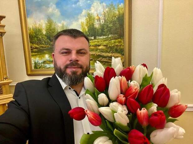 «Я тебе глаза вырву. Куда подъехать?», советник губернатора Орловской области угрожал фотографу в духе лихих 90-х