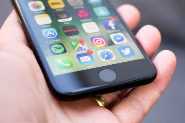 iPhone-7-vs-Android-7