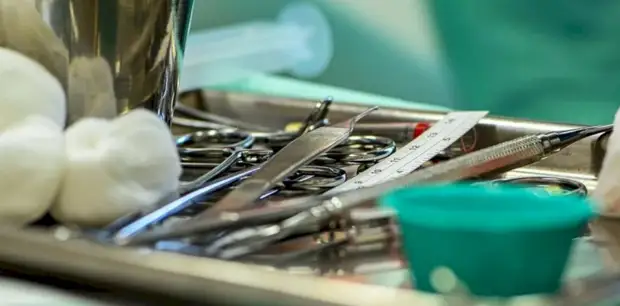 Профессор Алтайского медуниверситета уехал лечить раненых в Донбасс