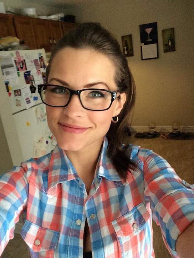 I’m loving the girls with glasses look more and more these days (30 Photos) I’m loving the girls with glasses look more and more these days (30 Photos)