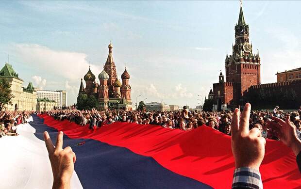 1991 август Торжества в Москве после провала попытки государственного переворота.jpg 1991 август Торжества в Москве после провала попытки государственного переворота.jpg