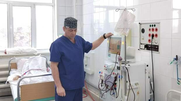 Долгие процедуры и спасительная пересадка. Как на Алтае помогают людям с болезнями почек