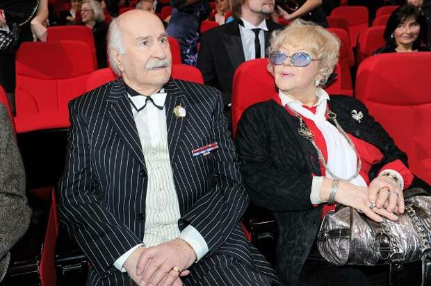 Владимир Зельдин с женой Иветтой Капраловой. Фото: GLOBAL LOOK press\Pravda Komsomolskaya
