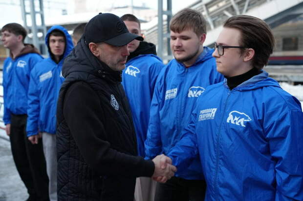 Татарстанның яшь гвардиячеләре Мариупольгә гуманитар миссия белән китте