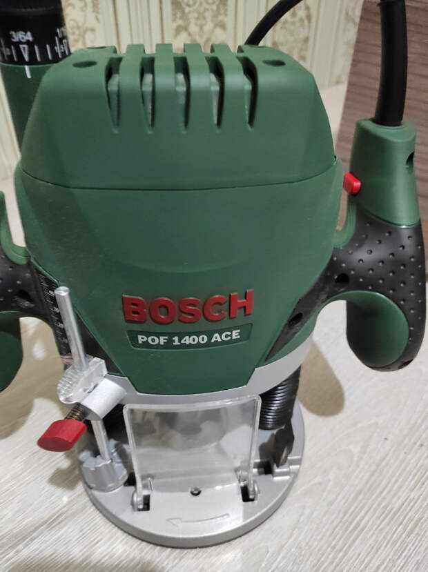 Bosch pof 1400 ace 1400 вт. Запчасти для фрезера Bosch POF 1400 ключ. Фрезер Bosch 060 1606 360.