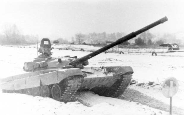 Отечественные танковые орудия. 125-мм гладкая пушка Д-81 Отечественные танковые орудия. 125-мм гладкая пушка Д-81
