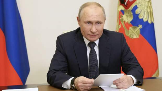 Путин поручил создать международную ассоциацию детских организаций