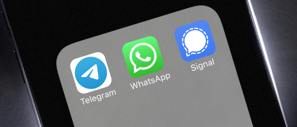 Хинштейн обсудит с Роскомнадзором ответ на изменение политики WhatsApp