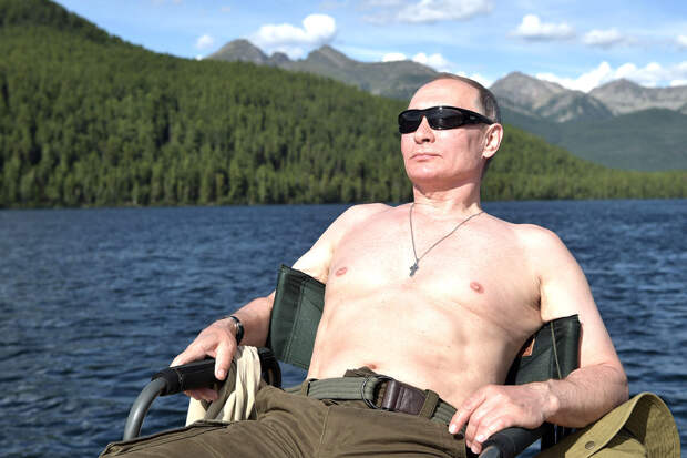 Россияне назвали Путина самым красивым соотечественником