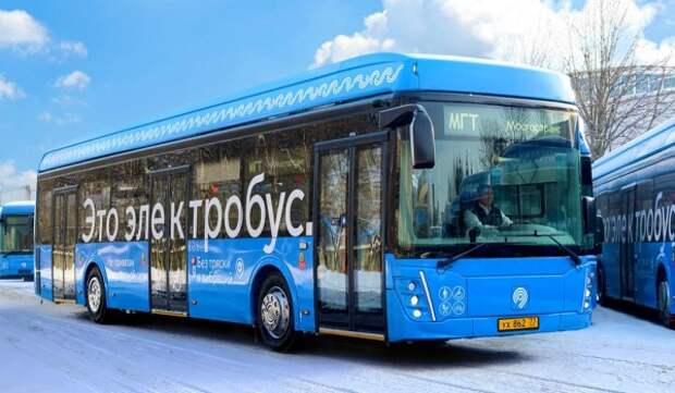 Еще 100 электробусов нового поколения появятся в парке Мосгортранса
