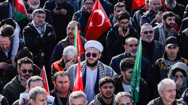 «Протестные волнения будут»: кто заинтересован в госперевороте в Турции