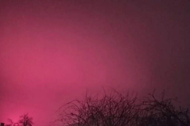 Появились кадры, предположительно, ударов по объектам во Львовской области